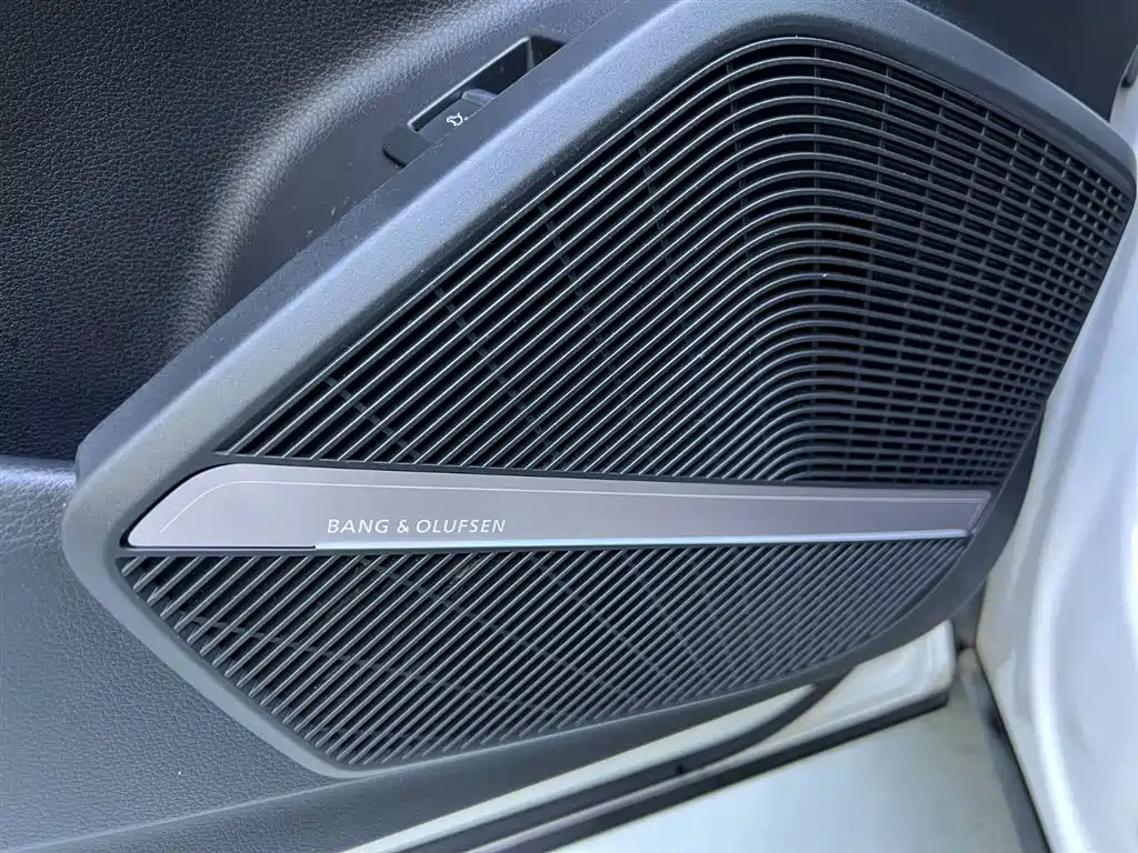 Audi Q5L 2021 — фото 21