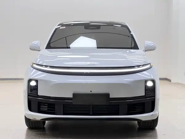 Li Auto L7 2024
