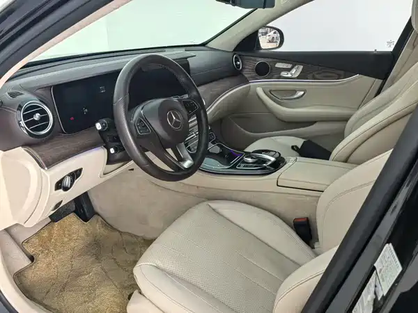 Mercedes-Benz E-Class 2016