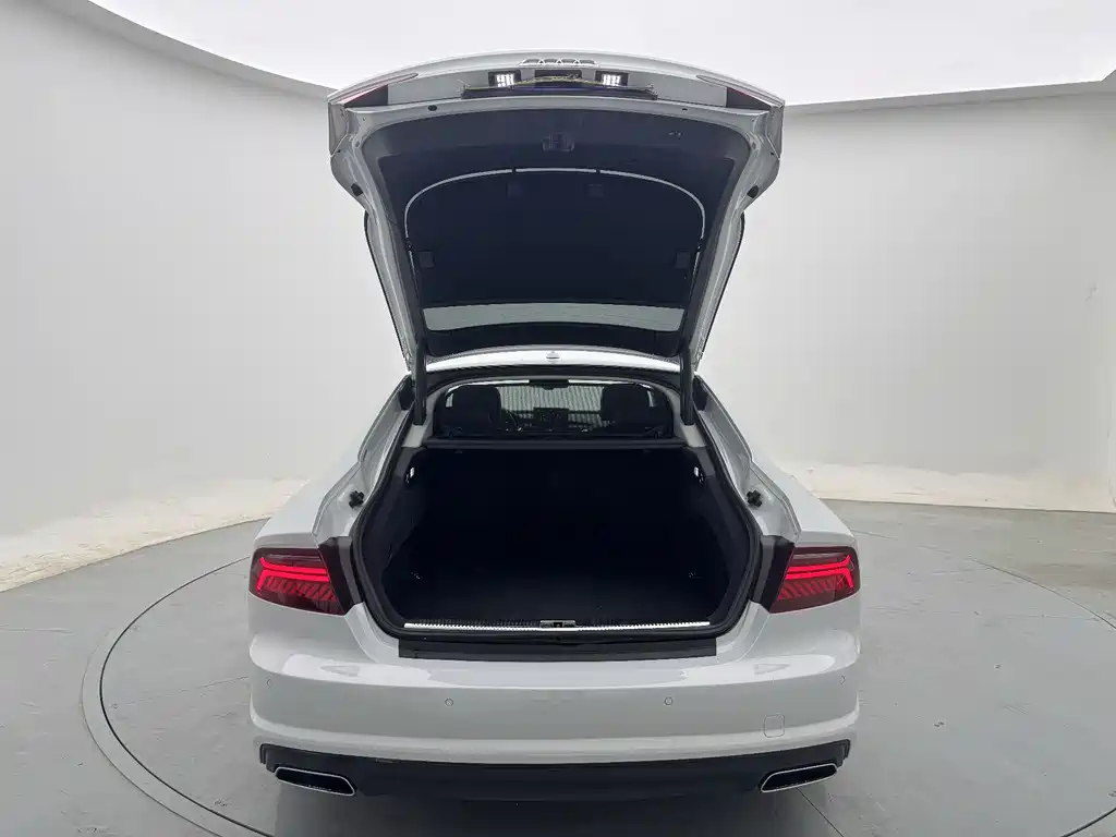 Audi A7 2016 — фото 35