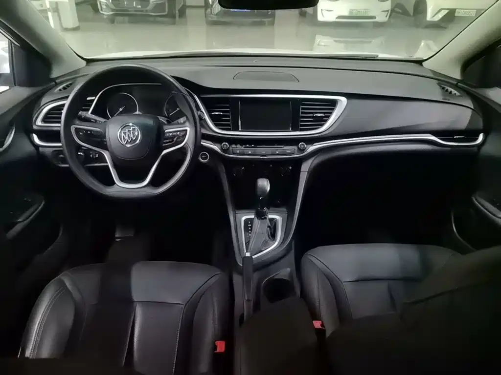 Buick Excelle 2021 — фото 10
