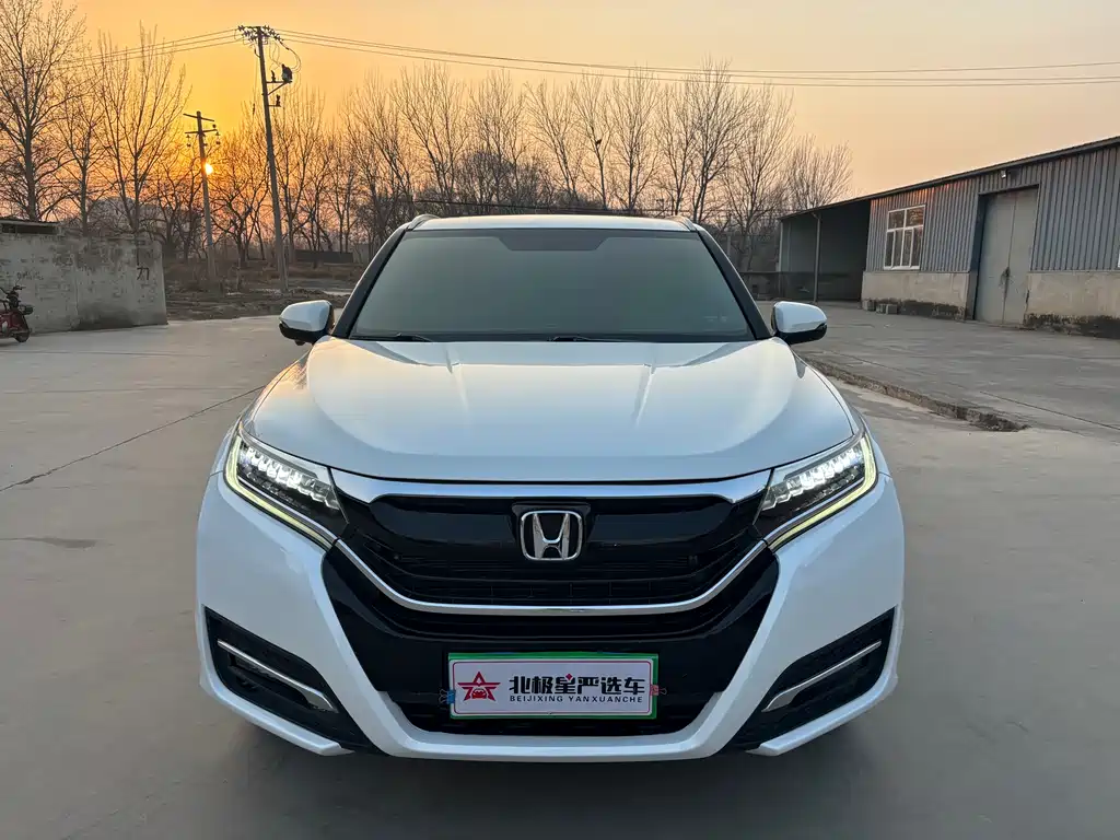 Honda UR-V 2018 — фото 2