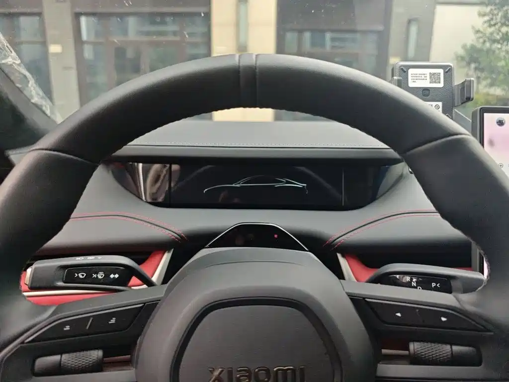 Xiaomi SU7 2024