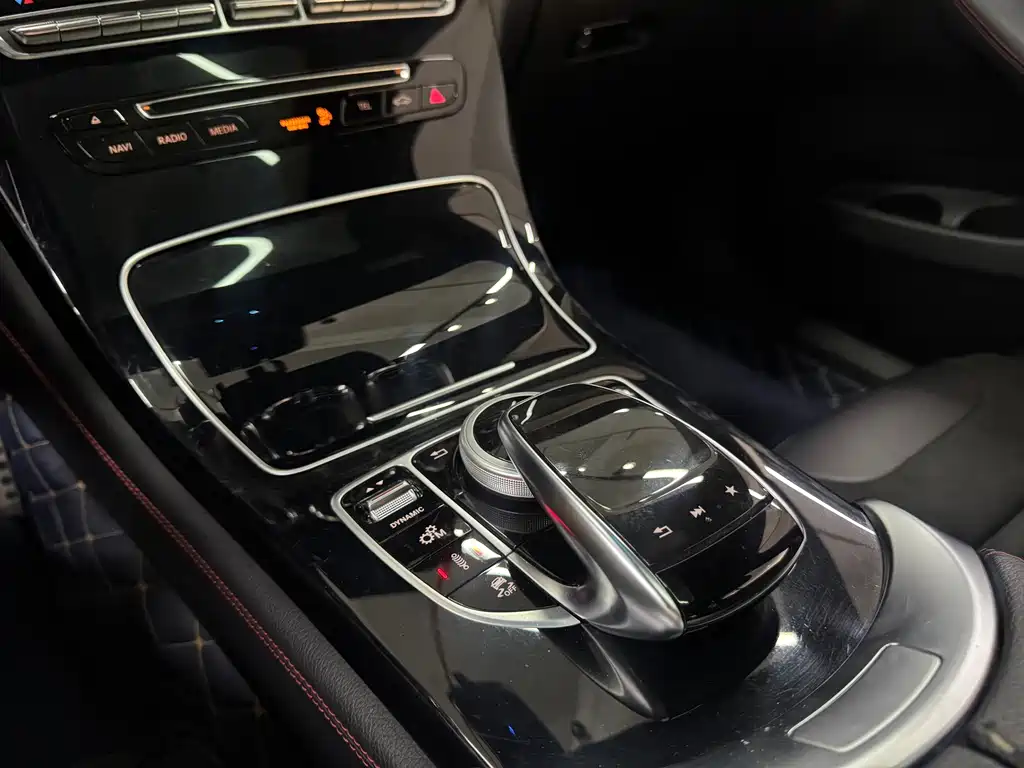 Mercedes-Benz GLC AMG 2017 — фото 9