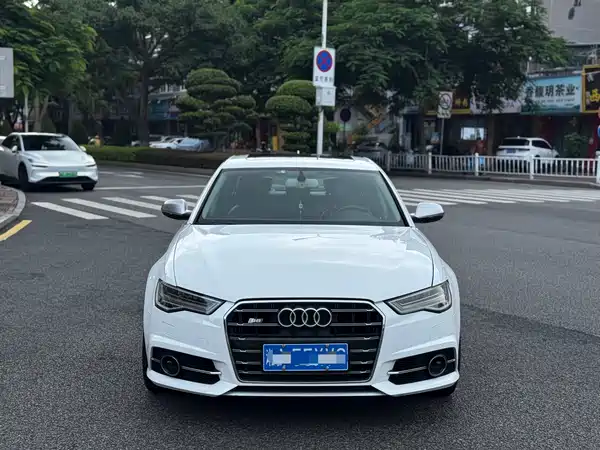 Audi A6L 2015