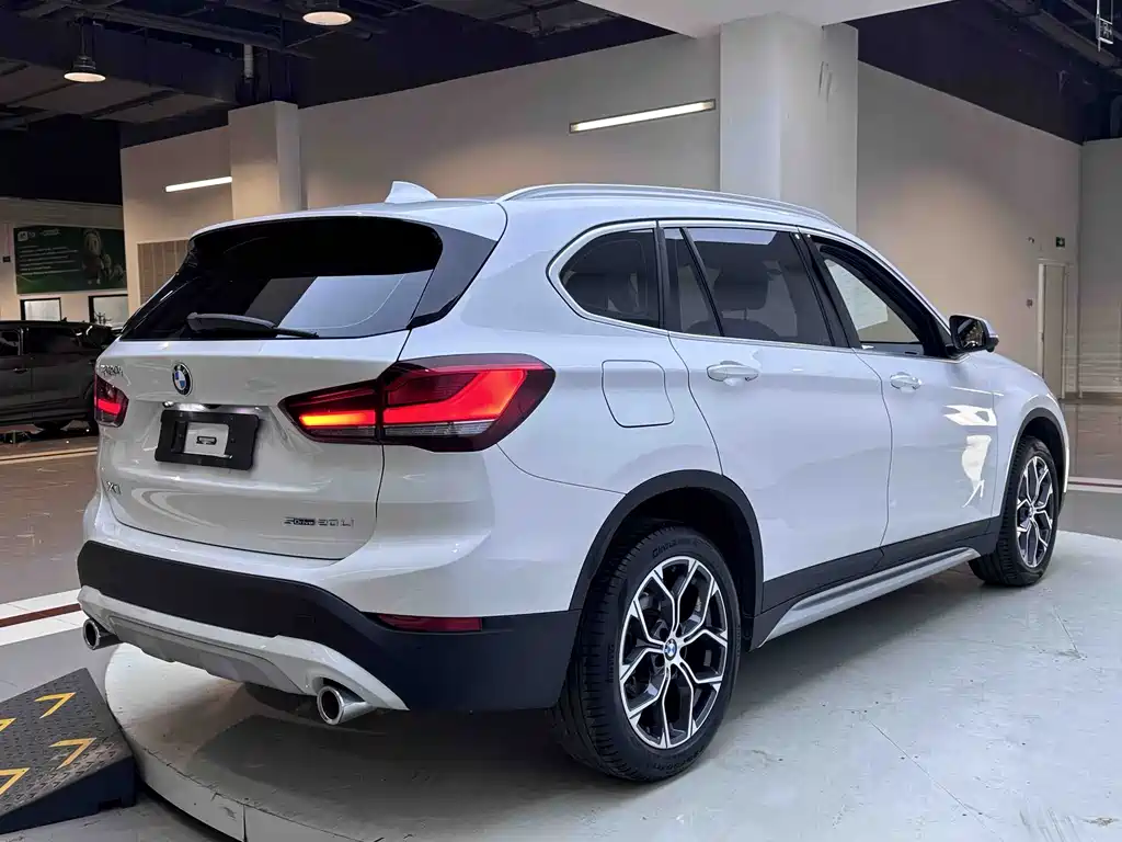 BMW X1 2023 — фото 8