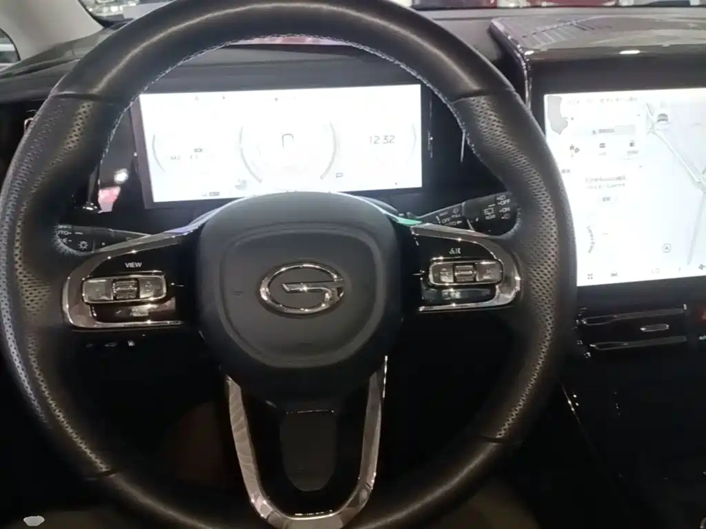 GAC Trumpchi E9 2023 — фото 11