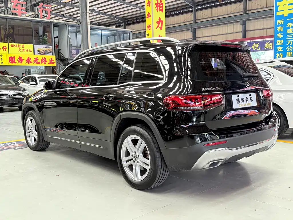 Mercedes-Benz GLB 2022