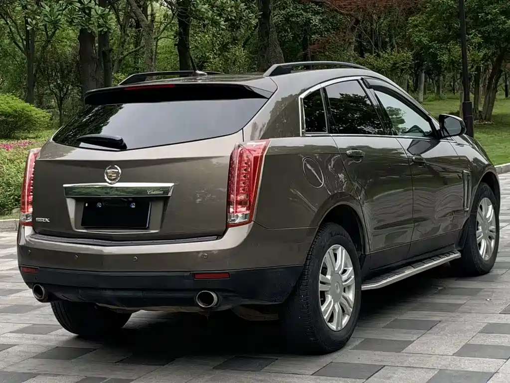 Cadillac SRX 2015 — фото 5