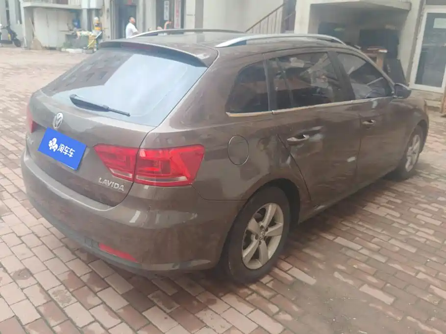 Volkswagen Gran Lavida 2015