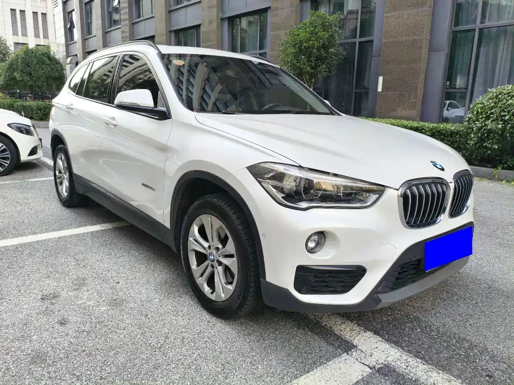 BMW X1 2016 — фото 3