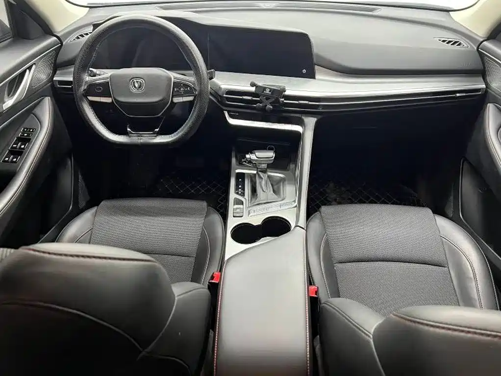 Changan CS35PLUS 2023 — фото 15