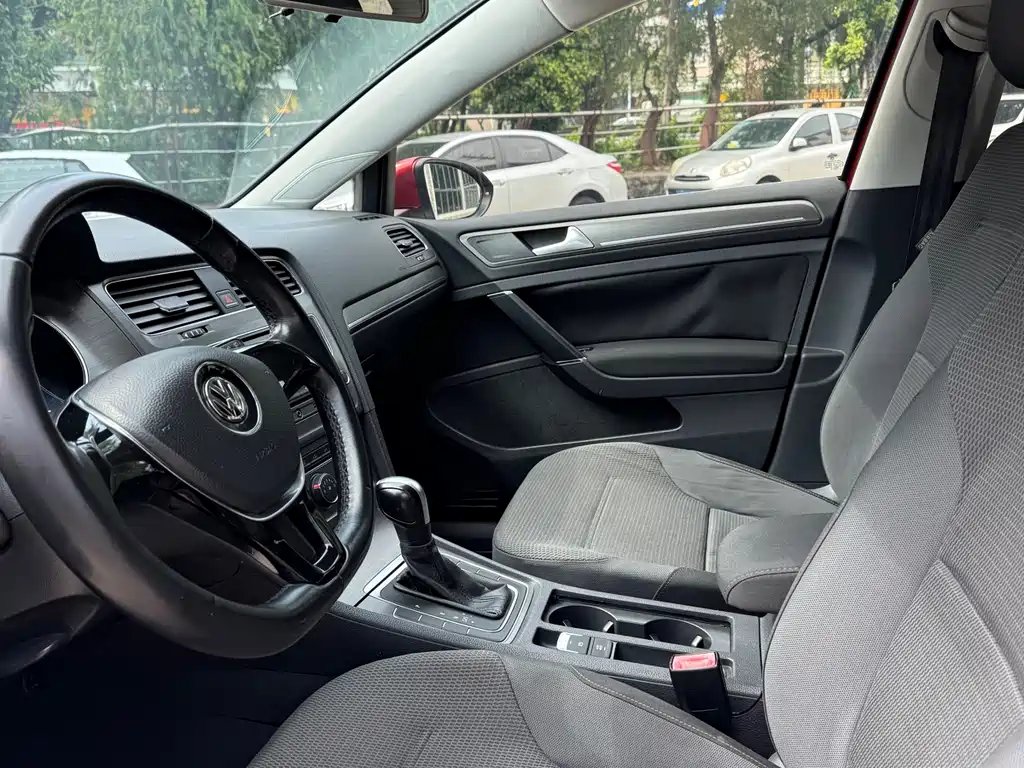 Volkswagen Golf 2015 — фото 11