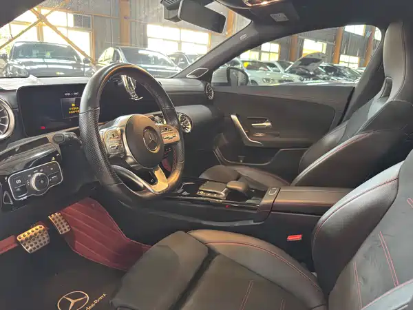Mercedes-Benz CLA 2021