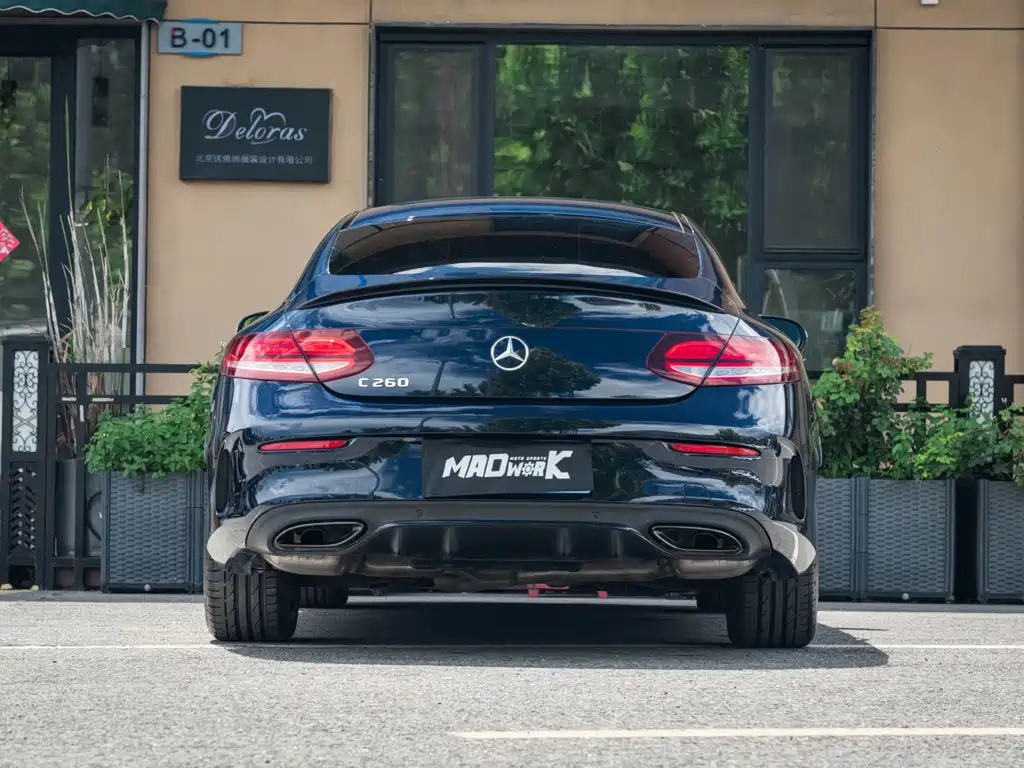 Mercedes-Benz C-Class 2023 — фото 5