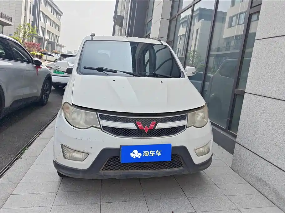 Wuling Hongguang 2016 — фото 2