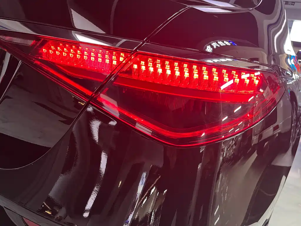 Mercedes-Benz S-Class 2023 — фото 12