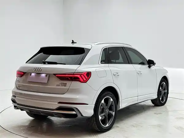 Audi Q3 2023