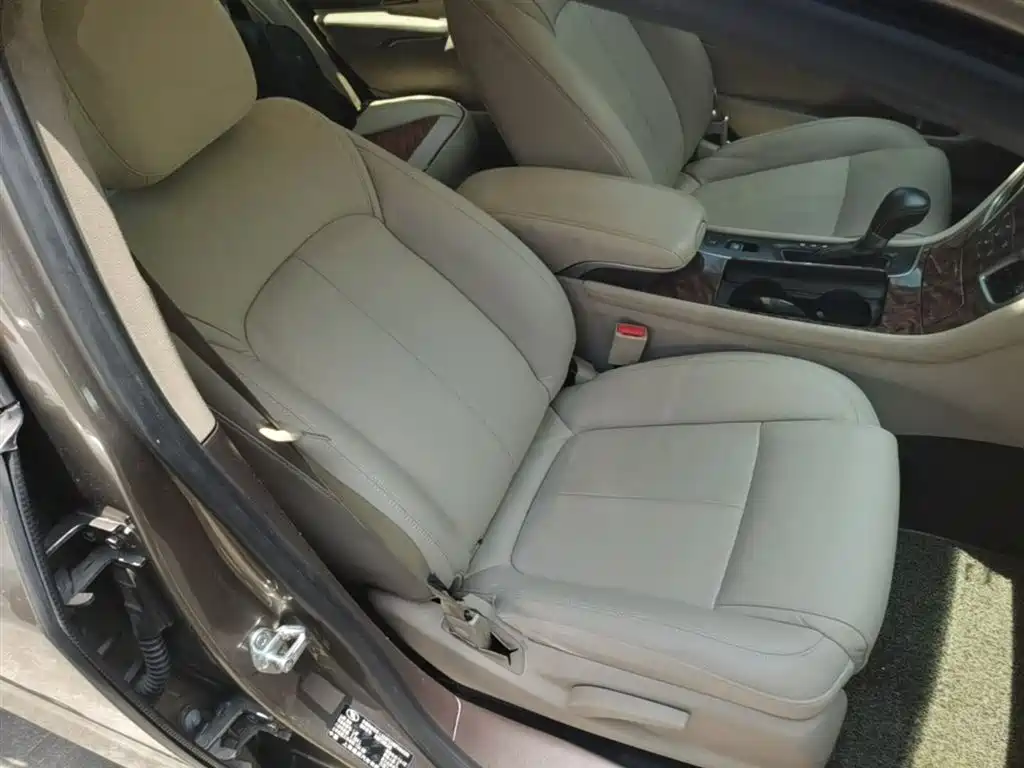 Buick LaCrosse 2014 — фото 19