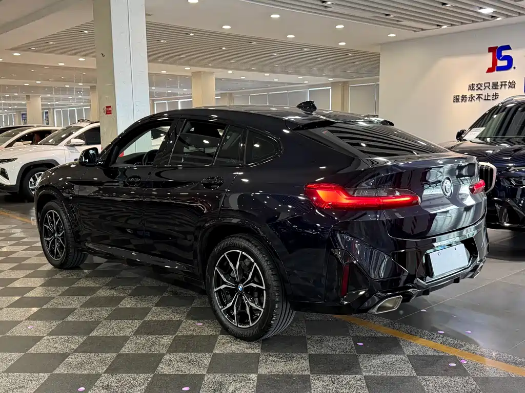 BMW X4 2023 — фото 3