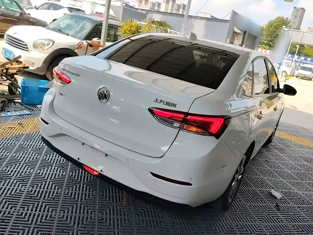 Buick Excelle 2019
