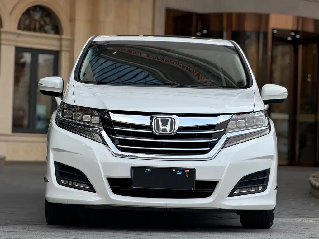 Honda Elysion 2019 — фото 2