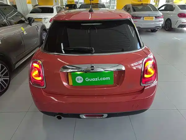 MINI MINI 2018