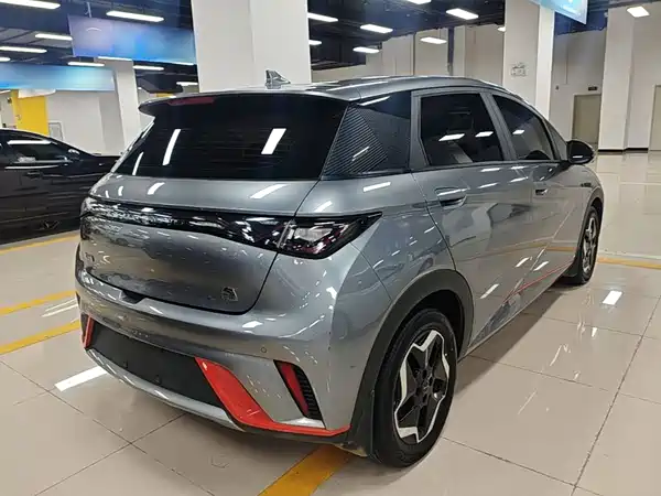 BYD Dolphin 2022