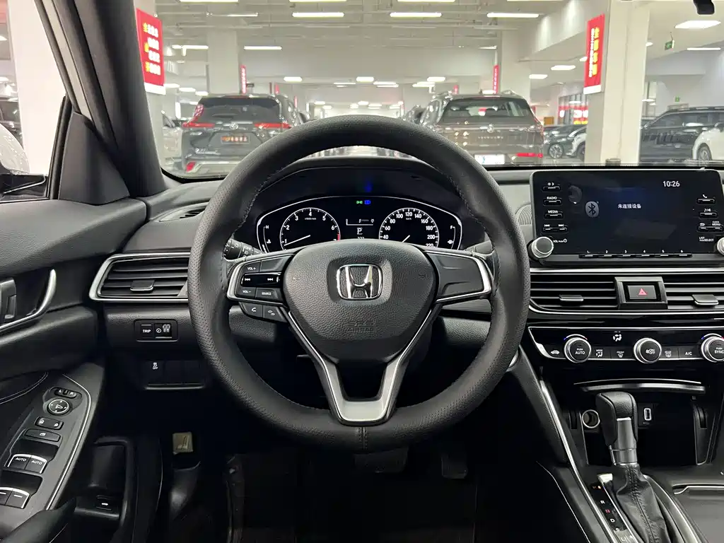 Honda Inspire 2023 — фото 17