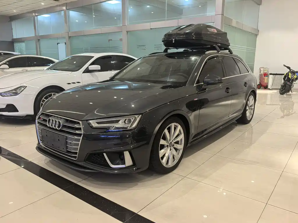 Audi A4 2020