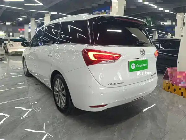 Buick GL6 2023