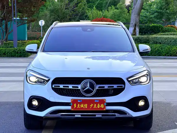 Mercedes-Benz GLA 2022