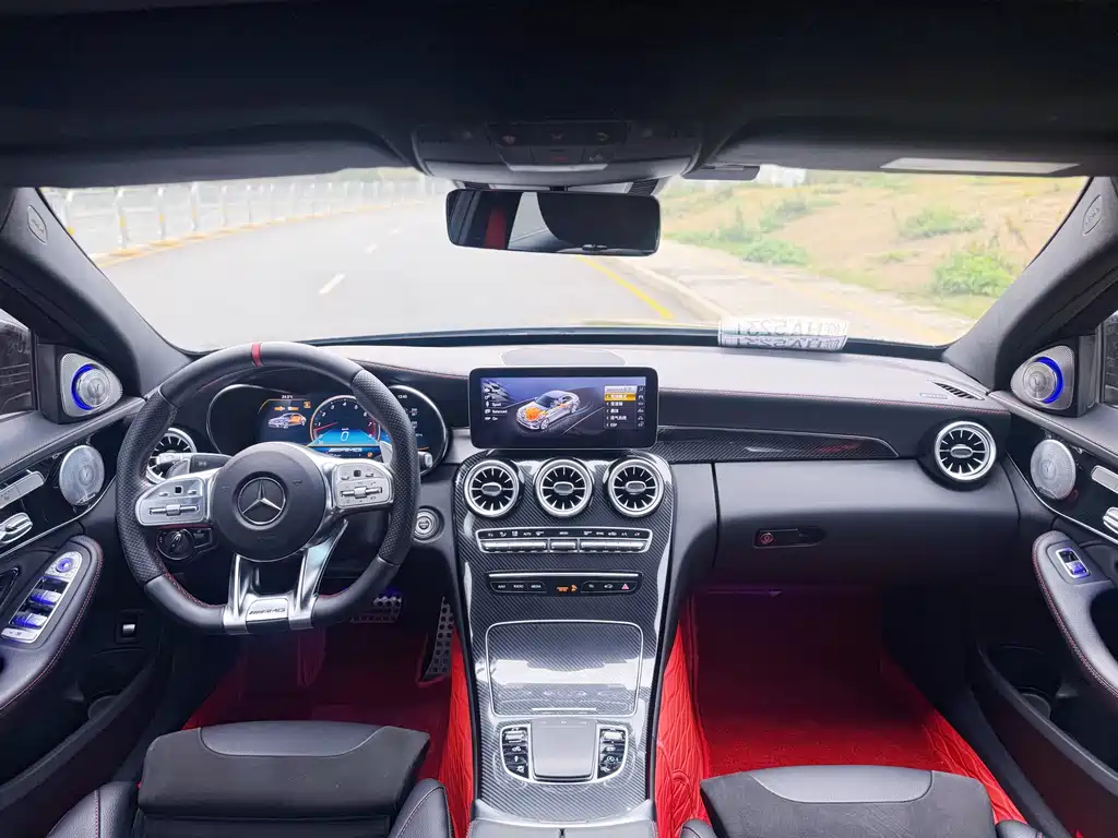 Mercedes-Benz C-Class AMG 2021 — фото 17