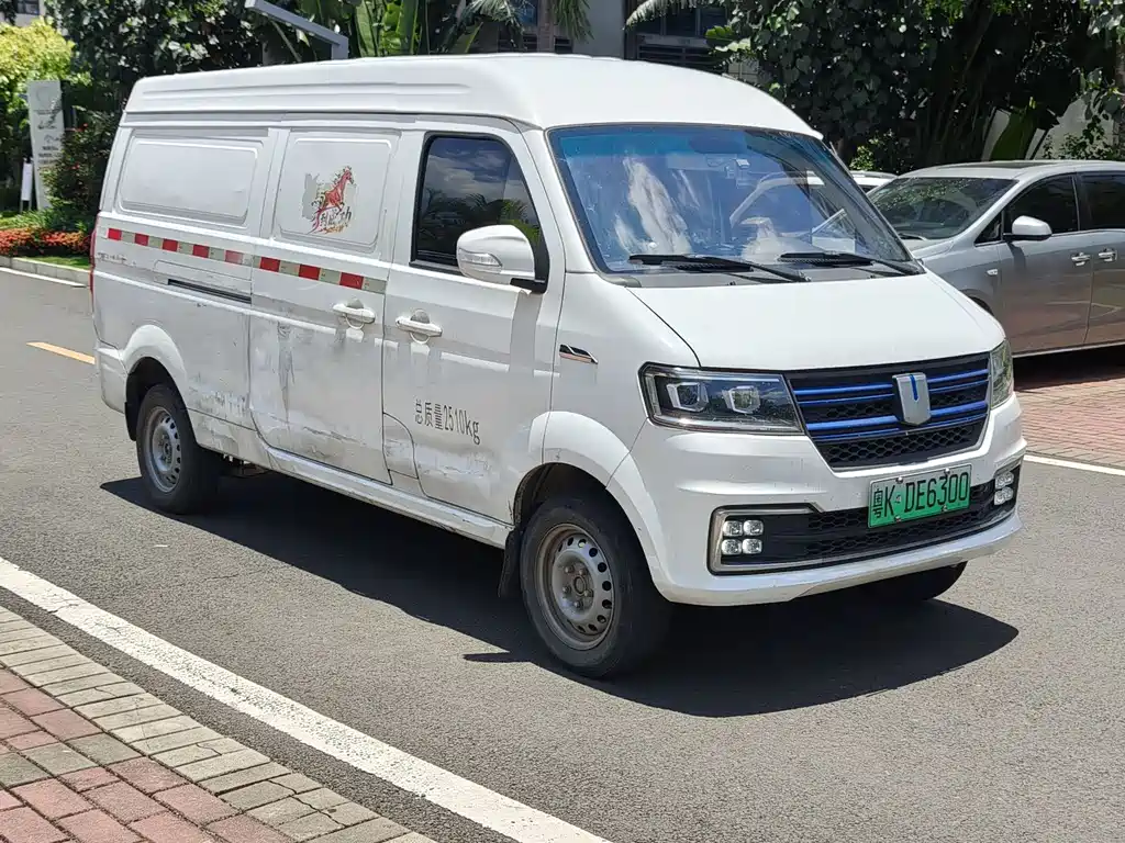 Yuan Cheng E5 2022