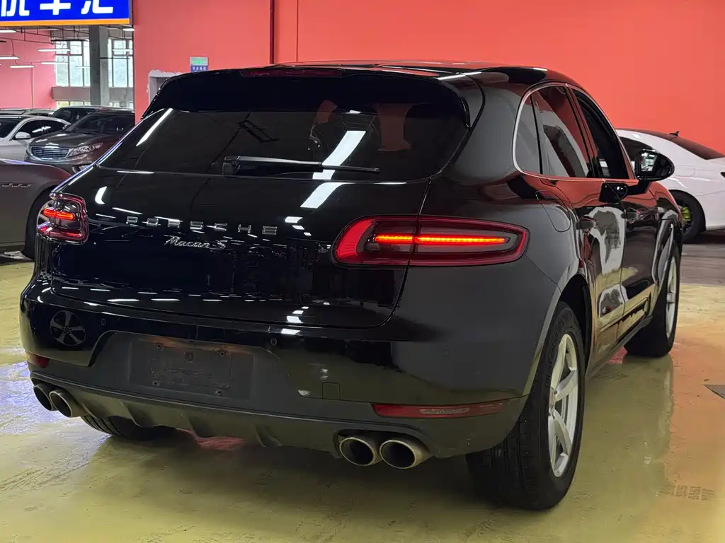 Porsche Macan 2016 — фото 7