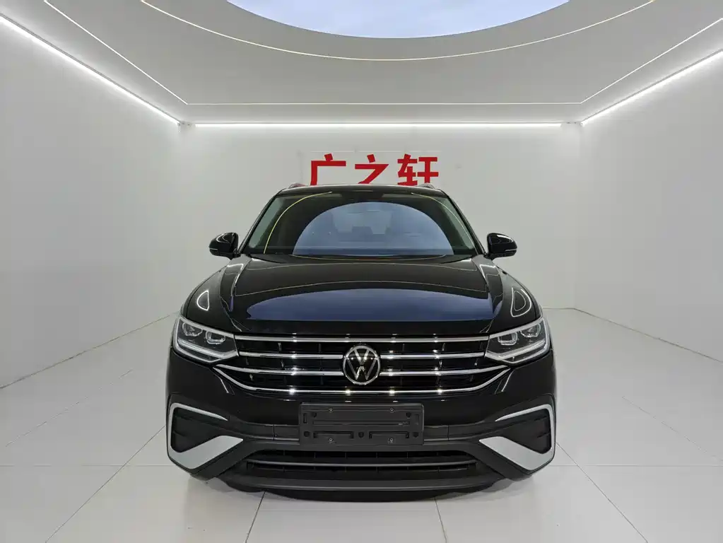 Volkswagen Tiguan L 2023