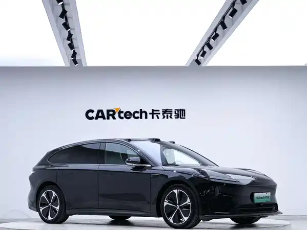NIO ET5T 2024