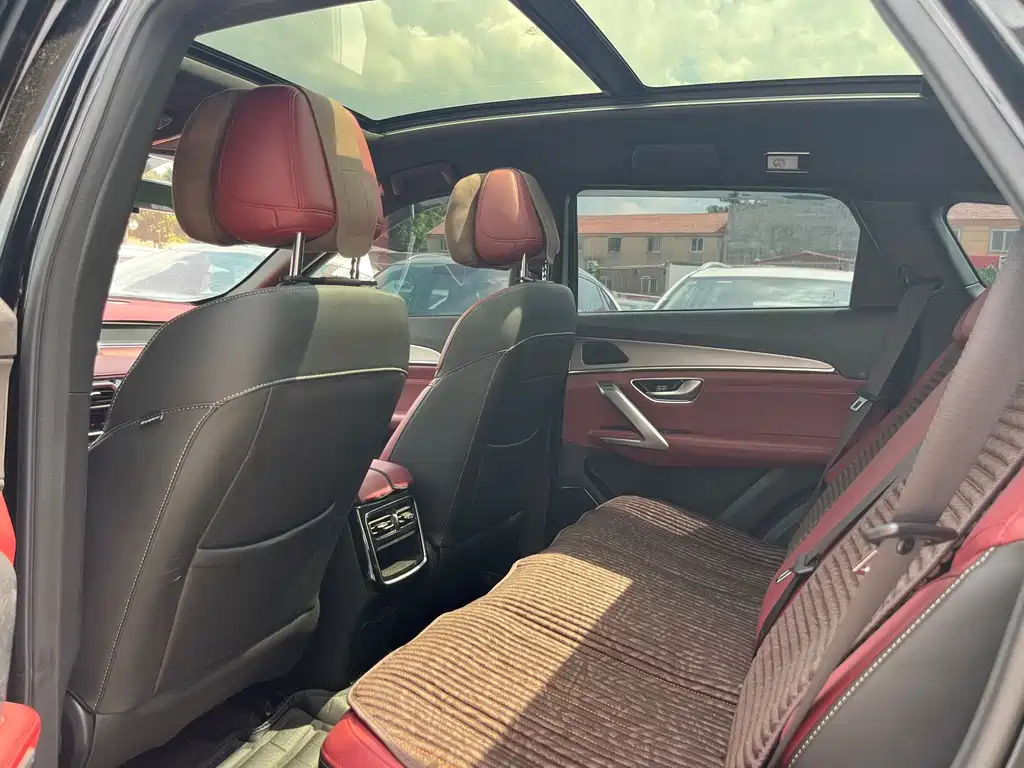 Jetour X70 PLUS 2025