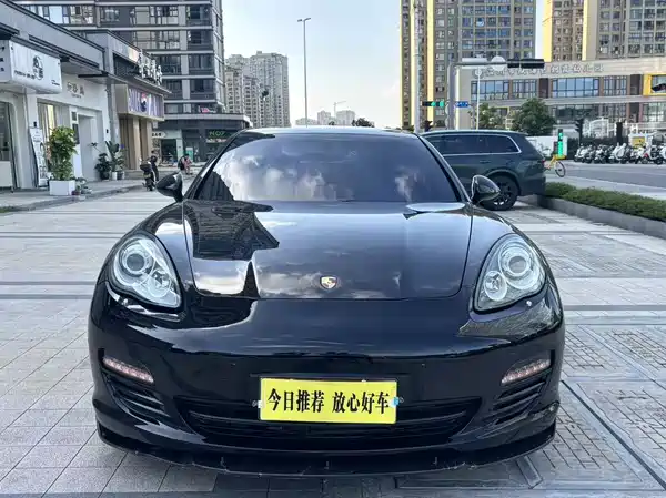 Porsche Panamera 2010