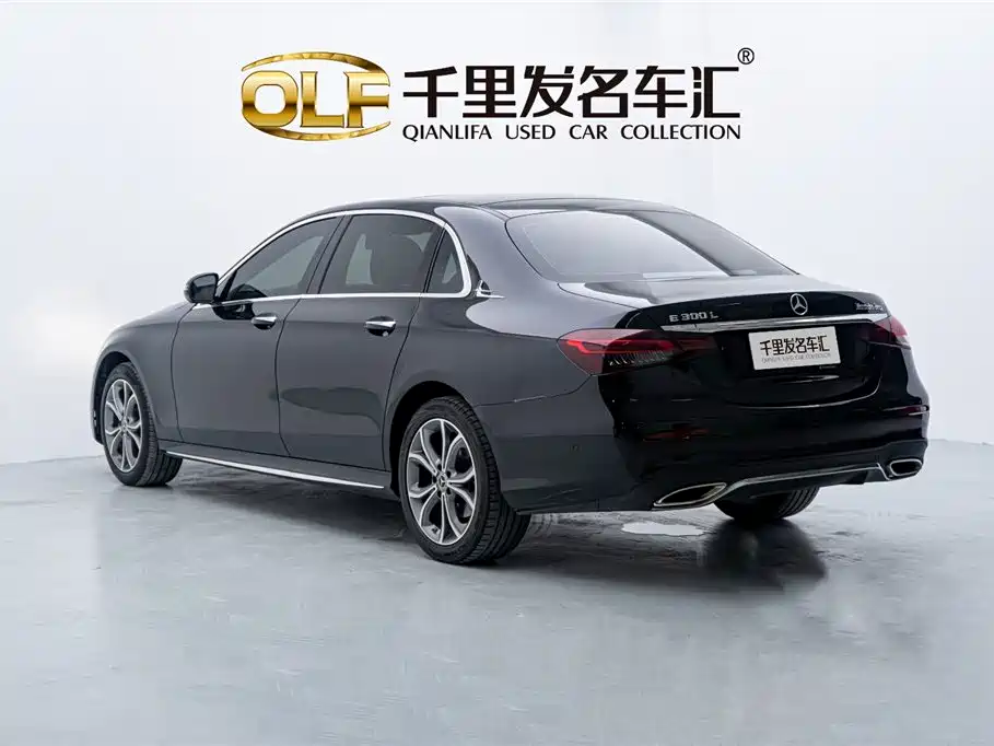 Mercedes-Benz E-Class 2022