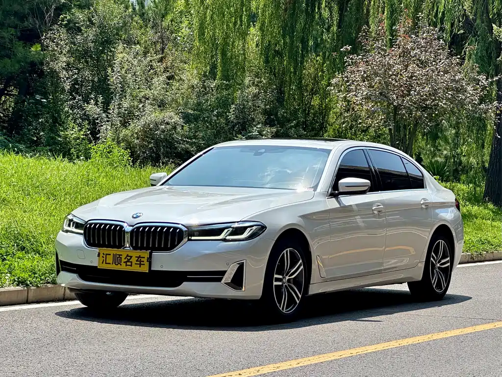 BMW 5 Series 2023
