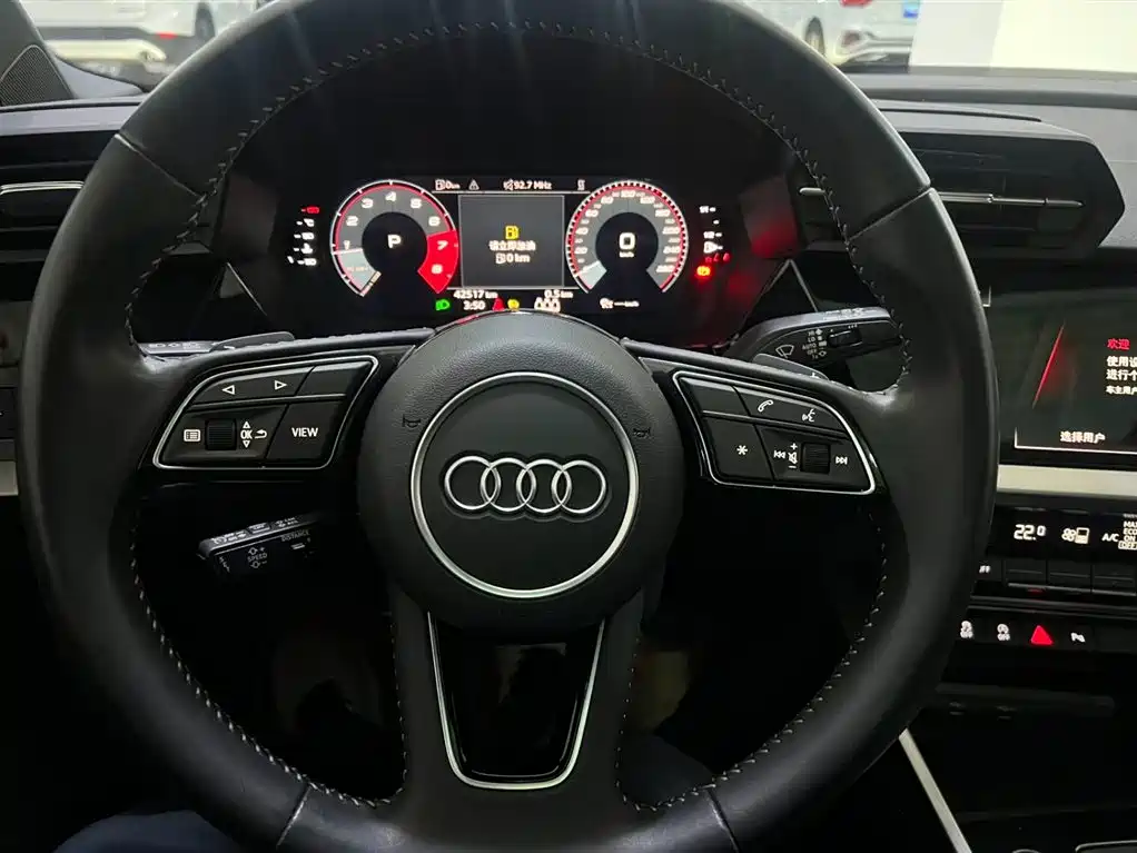 Audi A3 2022 — фото 12