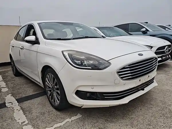 Ford Escort 2019