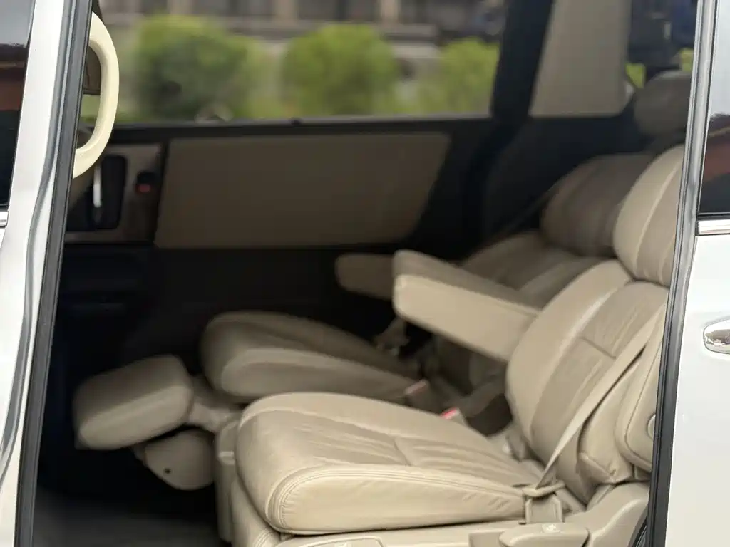 Honda Odyssey 2015 — фото 23
