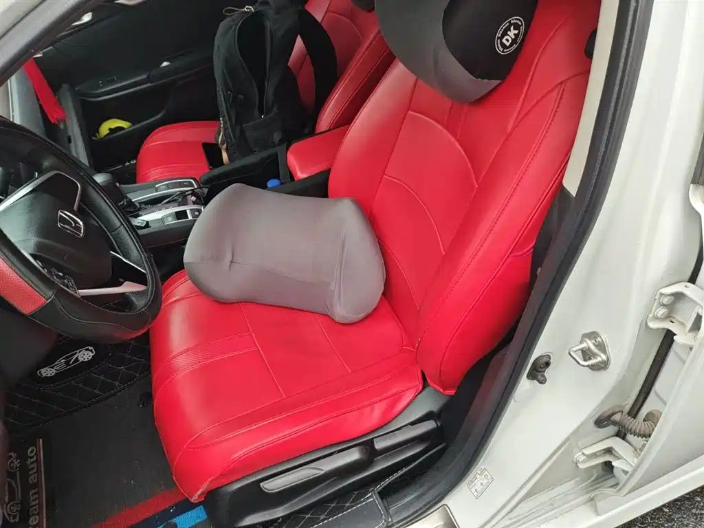Honda Civic 2018 — фото 12