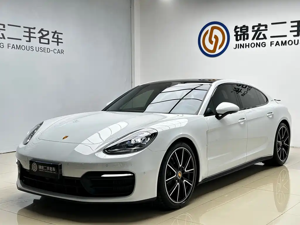Porsche Panamera 2024 — фото 1