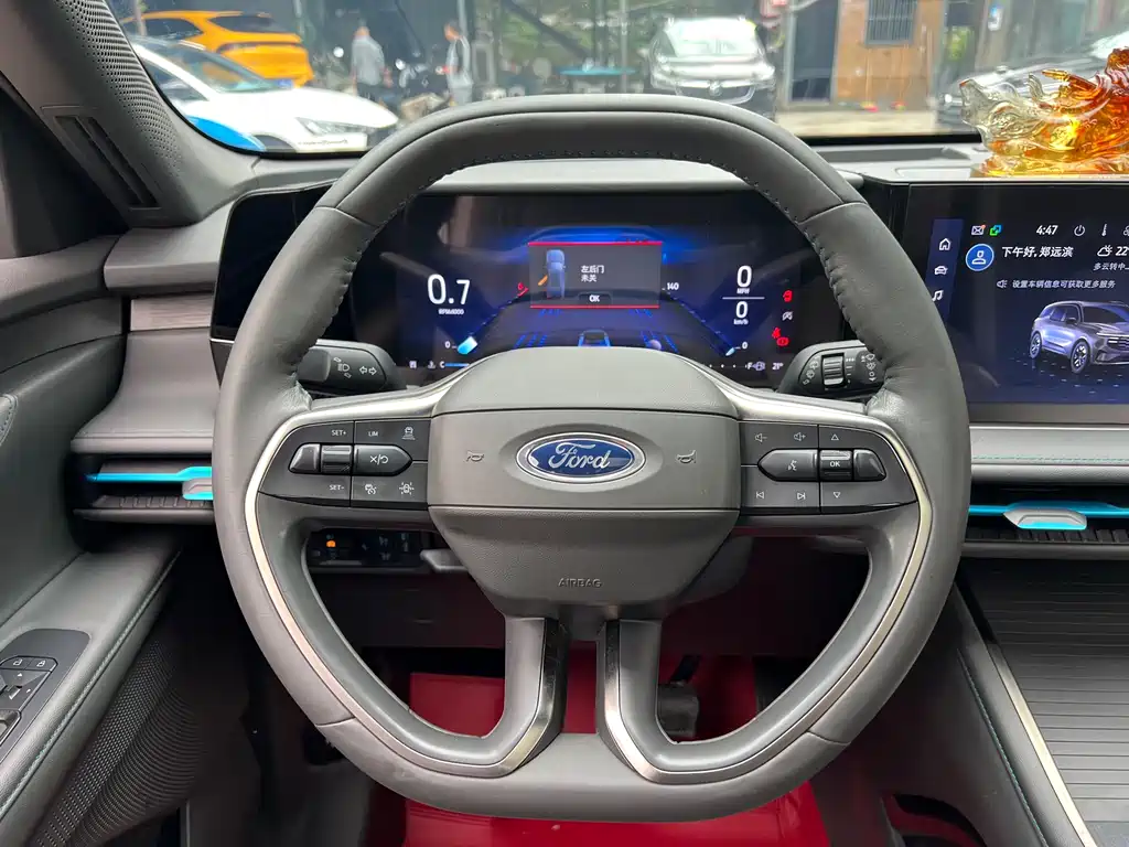 Ford Edge 2023 — фото 14