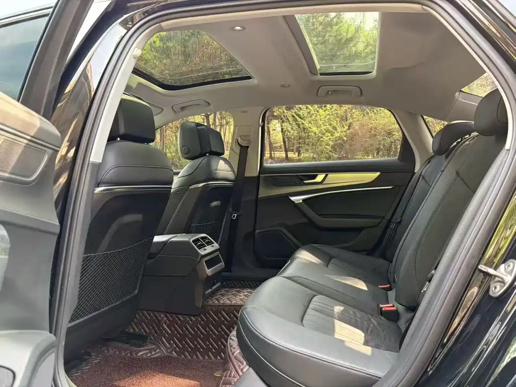 Audi A6L 2021