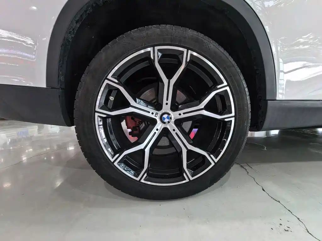 BMW X5 2018 — фото 26