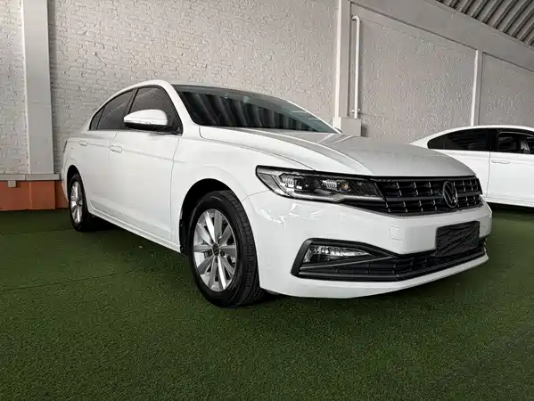Volkswagen Bora 2022